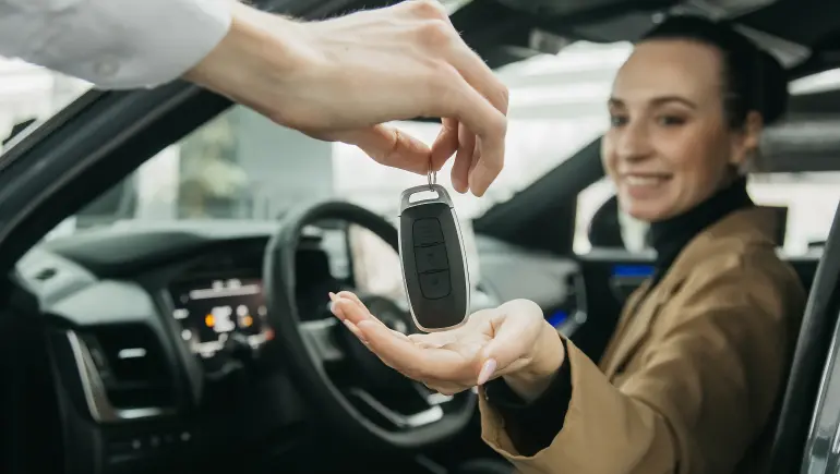 Kfz-Versicherung 2026: Was sind Selbstbeteiligung, Minischaden und Vollkasko?